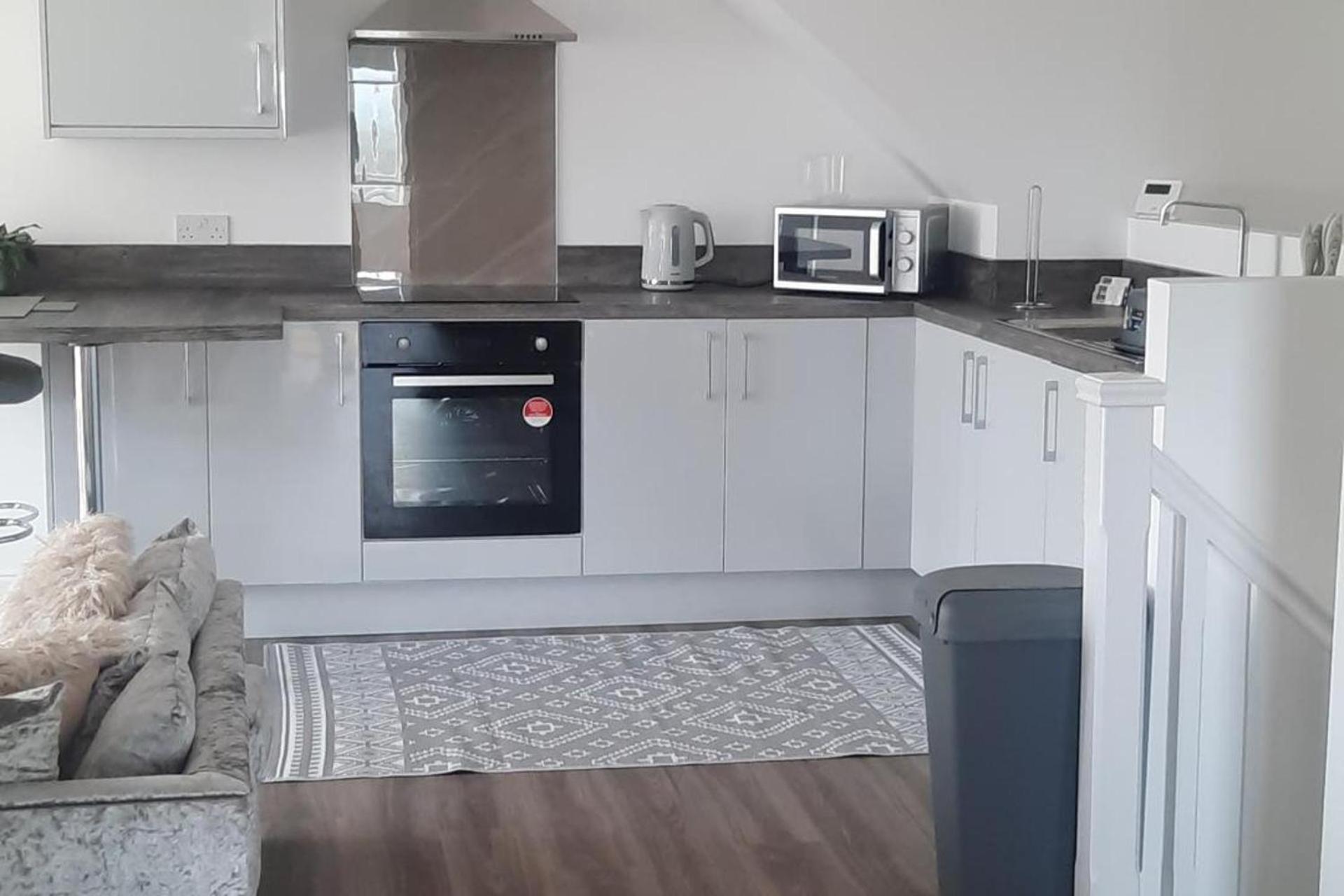 Lanarkshire Apartment- Views- Sleeps 4- Balcony Larkhall  Exteriör bild